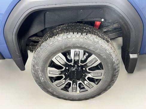 New 2026 GMC Sierra 3500 Denali w/ Denali Reserve Package image 27