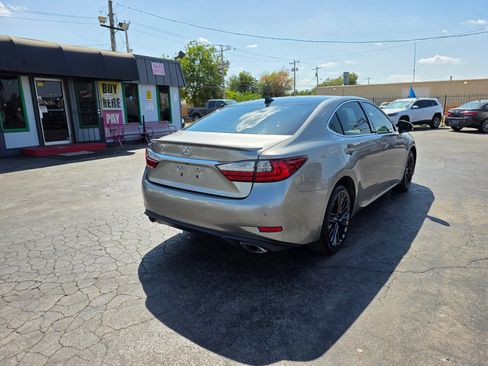 Used 2018 Lexus ES 350 w/ Ultra Luxury Package FWD image 6