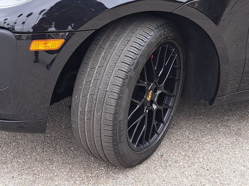 Used 2021 Porsche Macan GTS AWD/4WD image 35