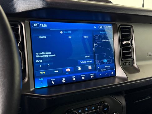 Used 2022 Ford Bronco Outer Banks image 22