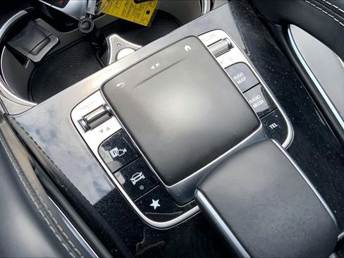 Used 2020 Mercedes-Benz GLE 350 4MATIC image 31