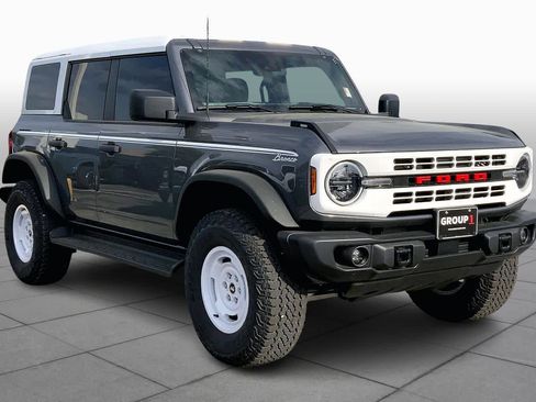 New 2025 Ford Bronco Heritage Edition AWD/4WD image 2