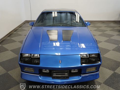 Used 1989 Chevrolet Camaro IROC-Z RWD image 39