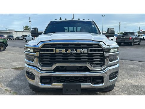 Used 2026 RAM 3500 Tradesman AWD/4WD image 8