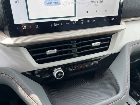 New 2026 Ford Explorer Active w/ Active Comfort Package RWD image 27