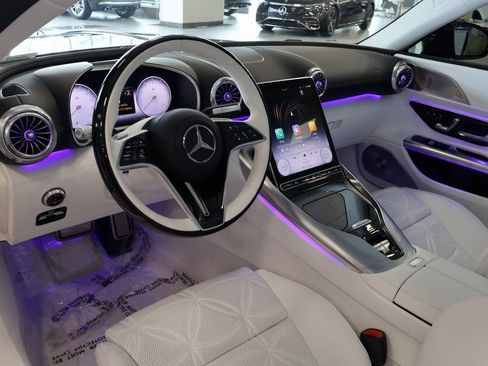 New 2026 Mercedes-Benz Maybach SL 680 image 3