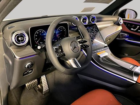 New 2026 Mercedes-Benz GLC 300 4MATIC image 9