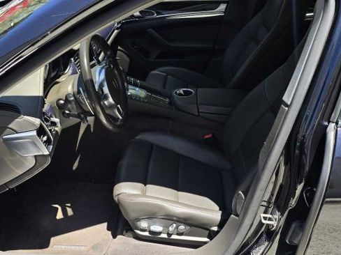 Used 2016 Porsche Panamera 4 AWD/4WD image 16