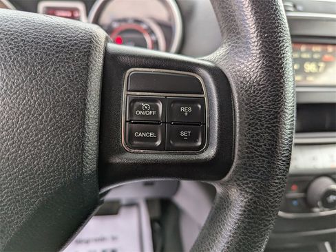 Used 2012 Dodge Journey SXT w/ Flexible Seating Group image 16