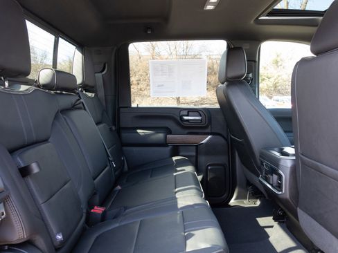 Used 2023 Chevrolet Silverado 3500 High Country w/ Z71 Off-Road Package image 12