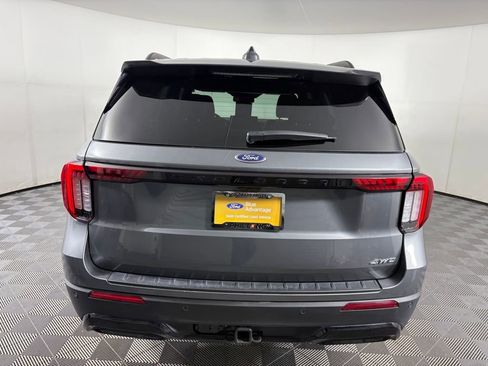 Certified 2025 Ford Explorer ST-Line w/ Premium Package image 6