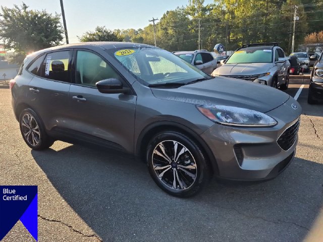 Used 2021 Ford Escape SE w/ SE Sport Appearance Package FWD image 7