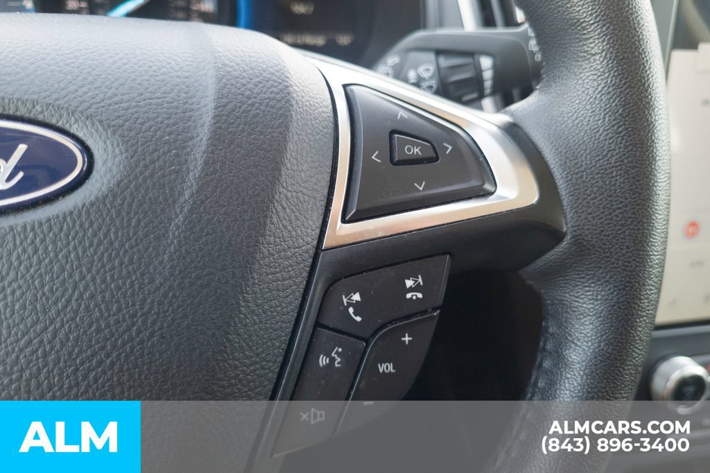 Used 2024 Ford Edge SEL AWD/4WD image 10