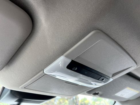 New 2025 Nissan Sentra S image 32