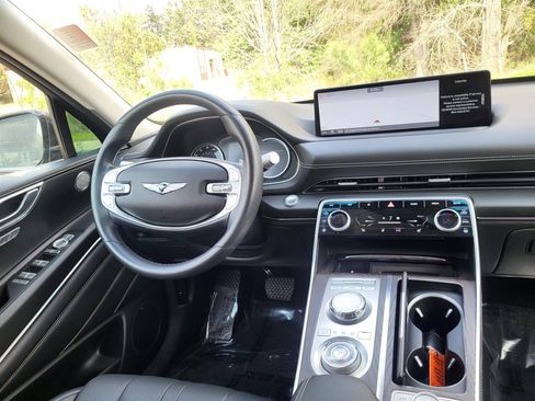 Used 2024 Genesis GV80 2.5T image 16