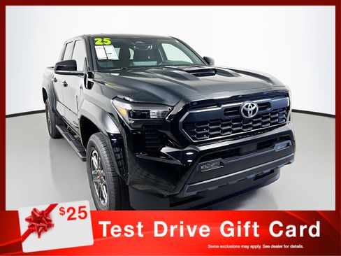 Used 2025 Toyota Tacoma TRD Sport RWD image 1