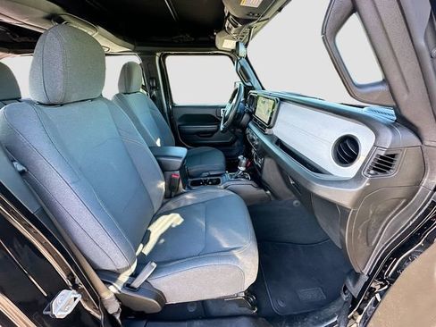Used 2024 Jeep Wrangler Sport image 26