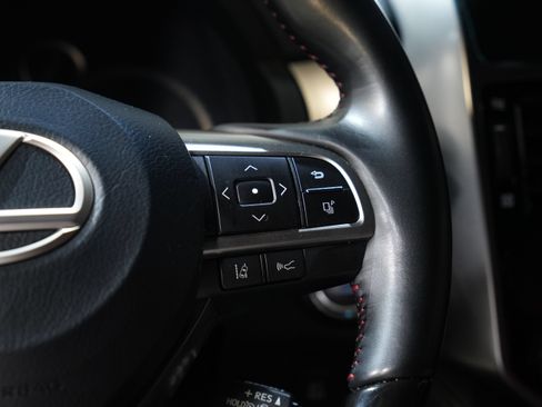 Used 2023 Lexus GX 460 Premium w/ Premium Package AWD/4WD image 40
