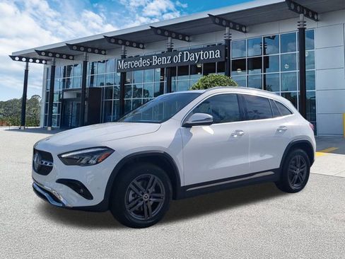 Used 2025 Mercedes-Benz GLA 250 image 8