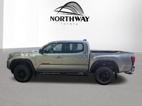 Used 2023 Toyota Tacoma SR5 w/ SX Package AWD/4WD image 6