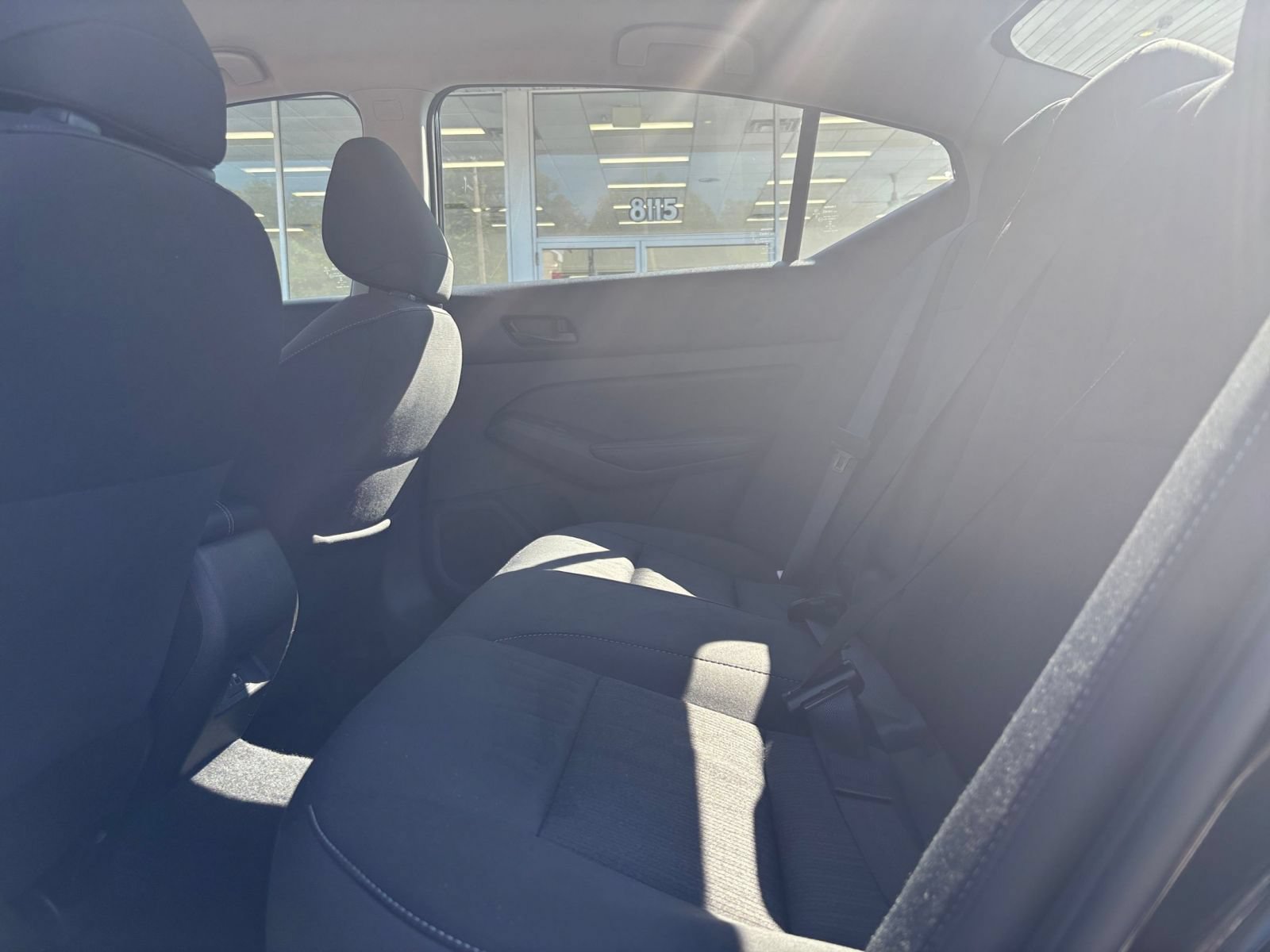 Used 2025 Nissan Altima 2.5 SV FWD image 25