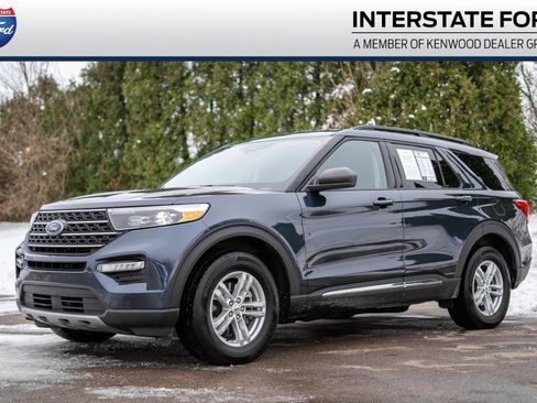 Used 2023 Ford Explorer XLT w/ Equipment Group 202A image 1