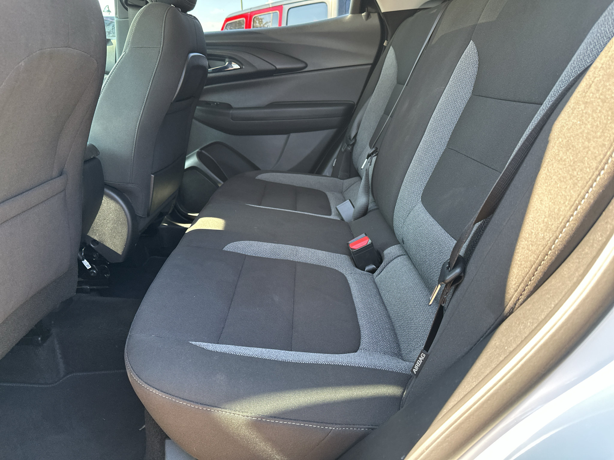Used 2025 Chevrolet TrailBlazer LT AWD/4WD image 20