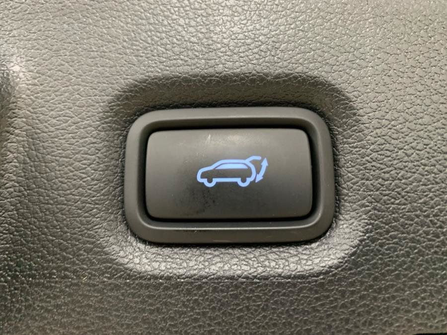 Used 2022 Hyundai Santa Fe SEL w/ Convenience + Premium Package AWD/4WD image 47
