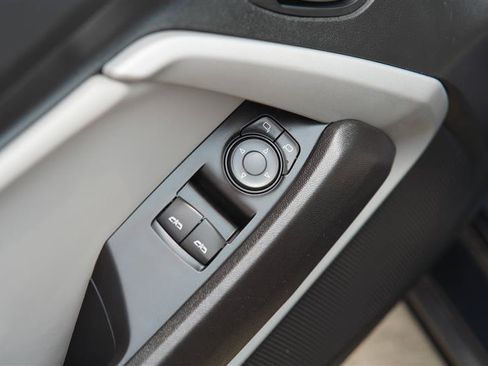Used 2019 Chevrolet Camaro LT RWD image 37