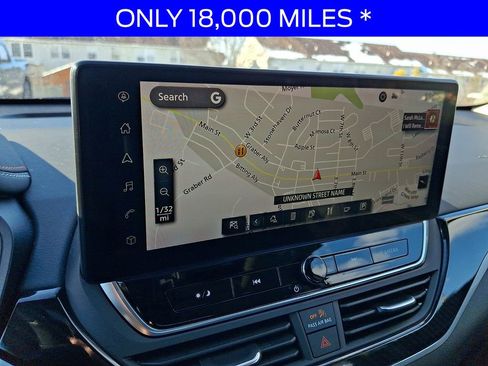 Used 2023 Nissan Altima 2.0 SR image 17