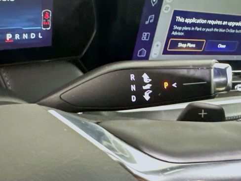 Used 2025 Chevrolet Equinox LT image 24