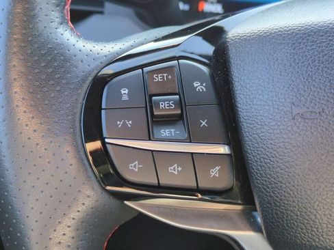 Used 2025 Ford Explorer ST-Line AWD/4WD image 17
