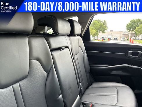 Used 2021 Kia Sorento S FWD image 17