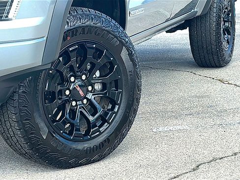 New 2026 GMC Canyon Elevation w/ Convenience Package RWD image 3