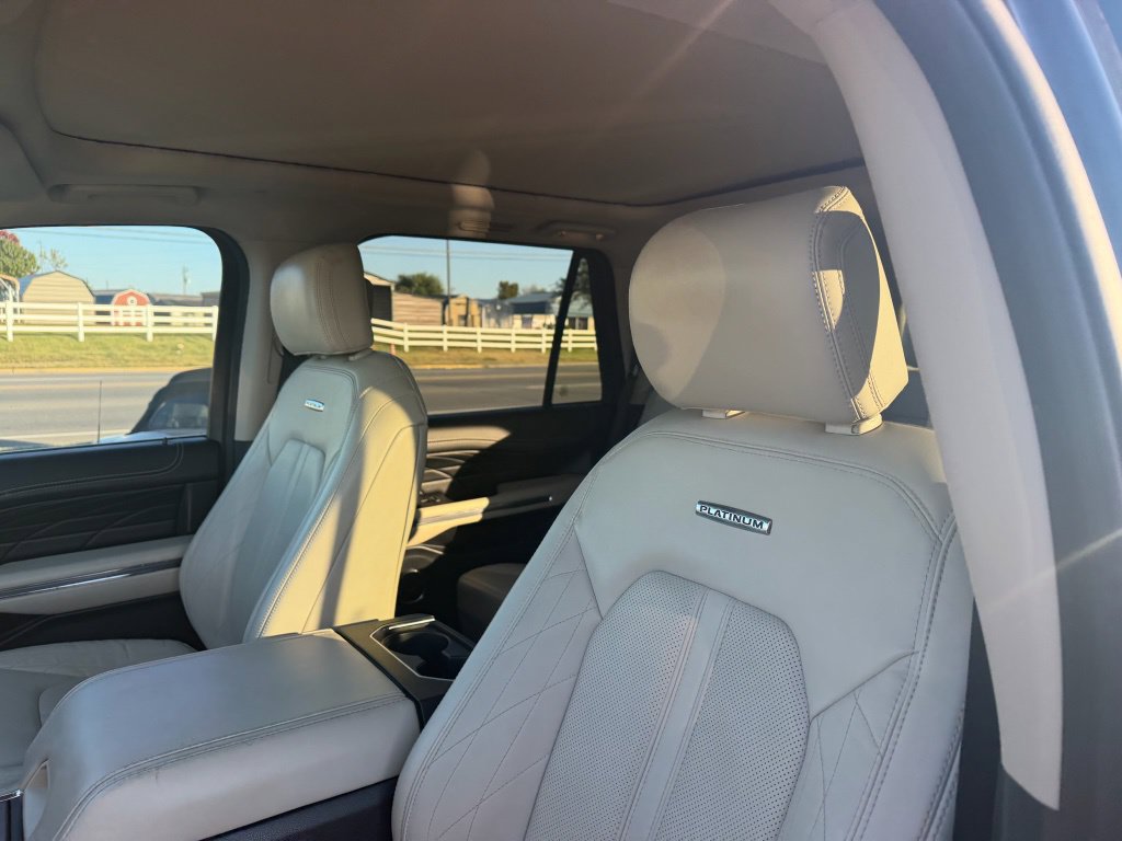 Used 2020 Ford Expedition Platinum RWD image 10
