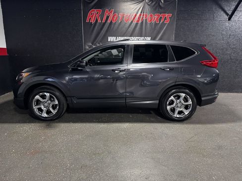 Used 2017 Honda CR-V EX image 2