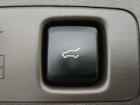 Used 2022 Lincoln Corsair AWD w/ Premium Package image 35