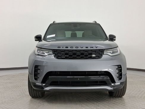 New 2025 Land Rover Discovery Dynamic SE image 6