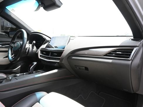 Used 2023 Cadillac CT5 Sport RWD image 23
