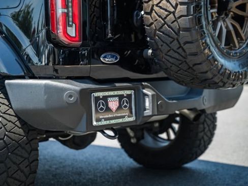 Used 2022 Ford Bronco Outer Banks AWD/4WD image 8