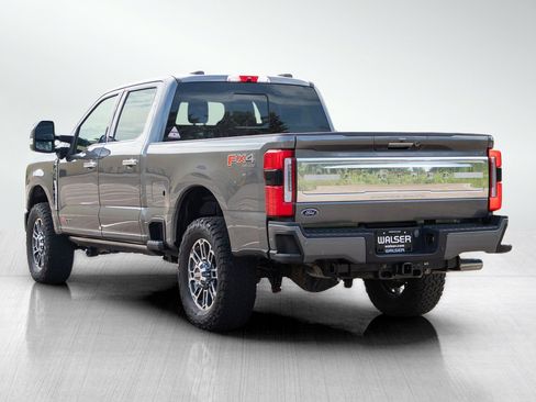 Used 2023 Ford F350 Limited w/ FX4 Off-Road Package AWD/4WD image 3