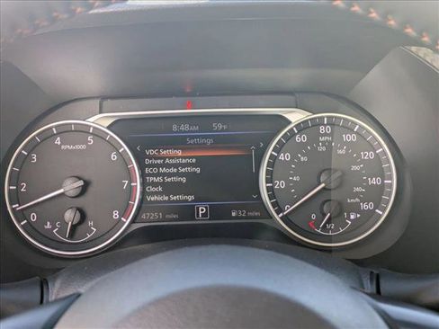 Used 2022 Nissan Sentra SR w/ SR Premium Package image 20