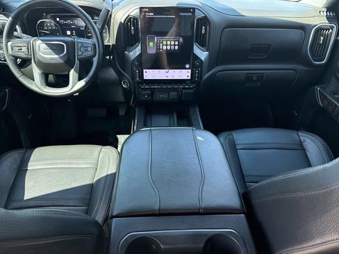 Used 2023 GMC Sierra 2500 Denali w/ Denali Ultimate Package image 27