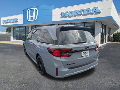 New 2026 Honda Odyssey Sport-L image 5
