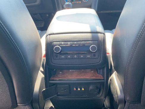 Used 2012 Buick Enclave Premium w/ Trailering Provision Package AWD/4WD image 24