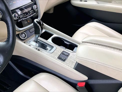 Used 2023 Nissan Murano SV FWD image 17