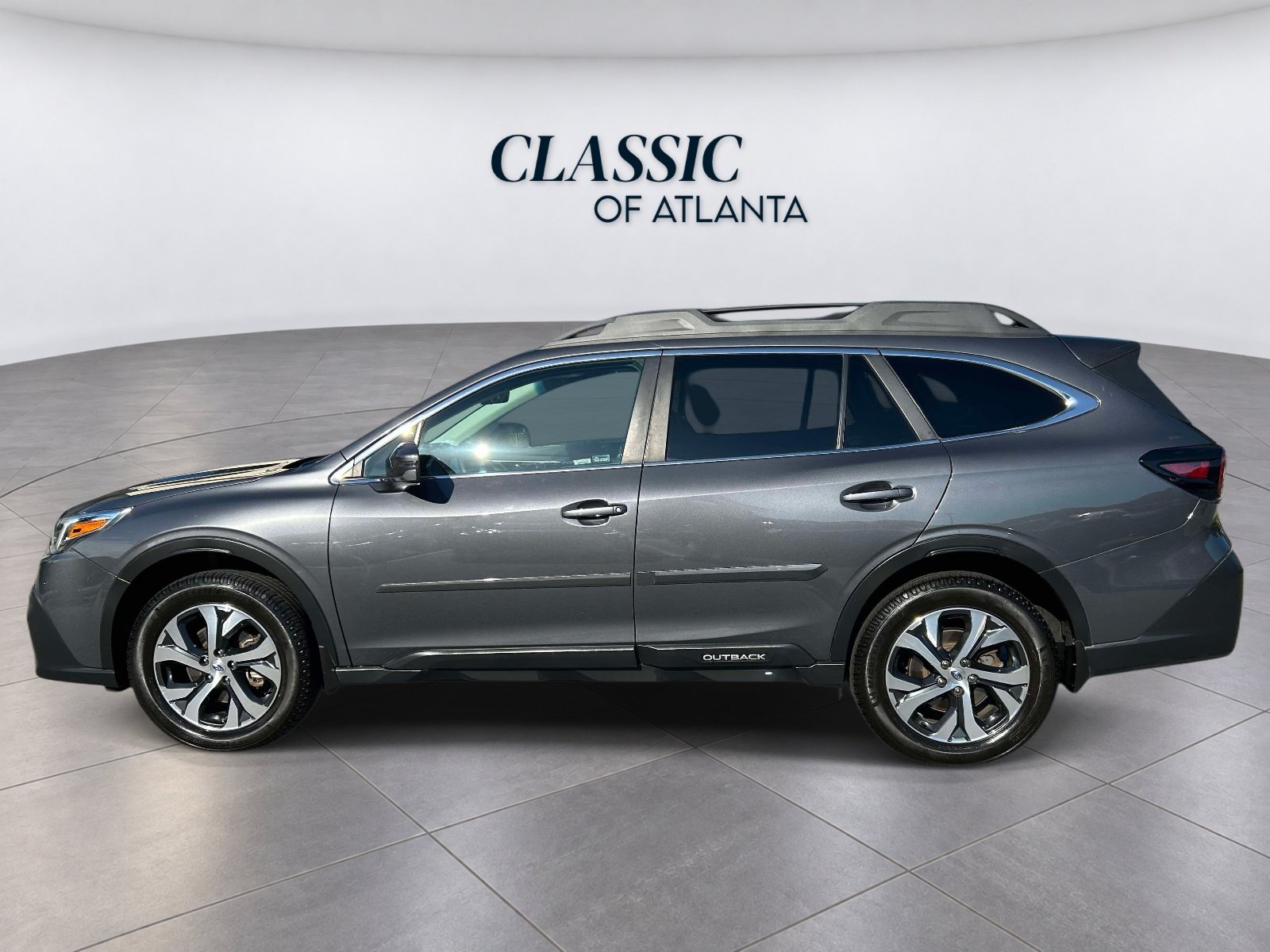 Used 2020 Subaru Outback Limited w/ Popular Package #2 AWD/4WD image 2