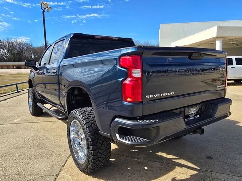 Used 2020 Chevrolet Silverado 1500 Custom w/ Custom Convenience Package image 4