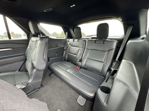 Used 2025 Ford Explorer ST w/ Sun And Sound Package image 32