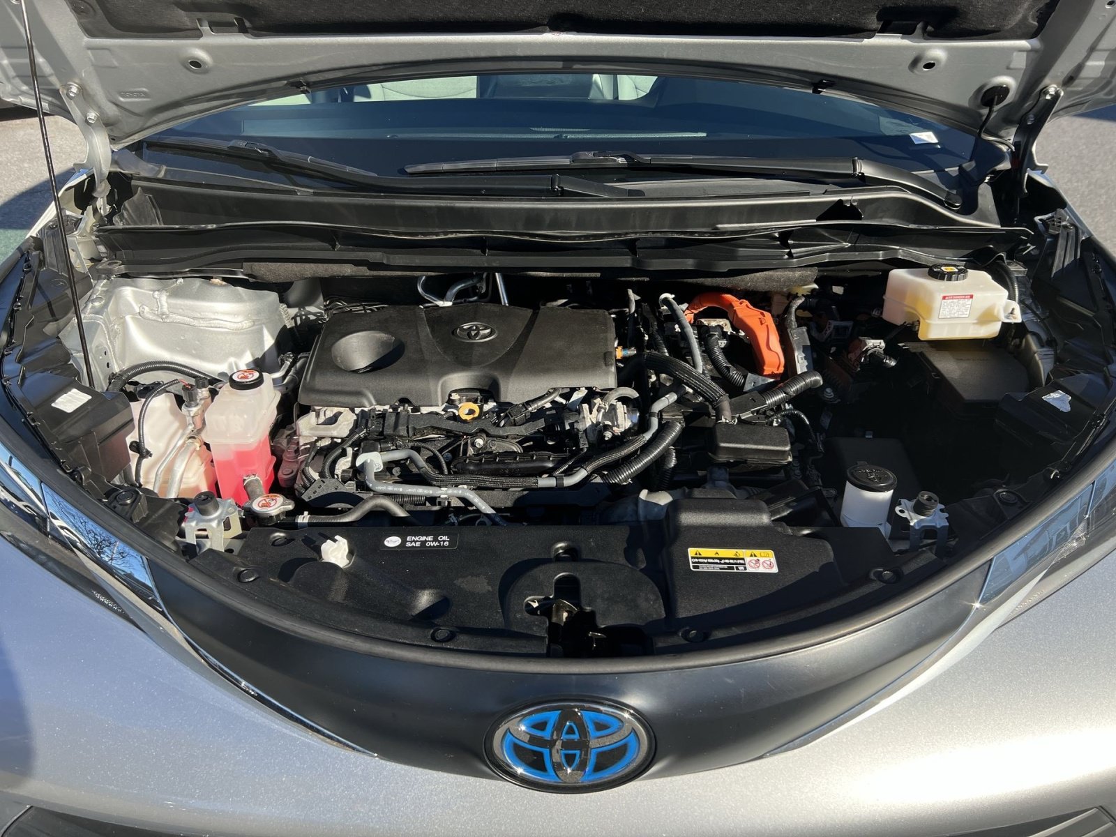 Used 2024 Toyota Sienna LE AWD/4WD image 27
